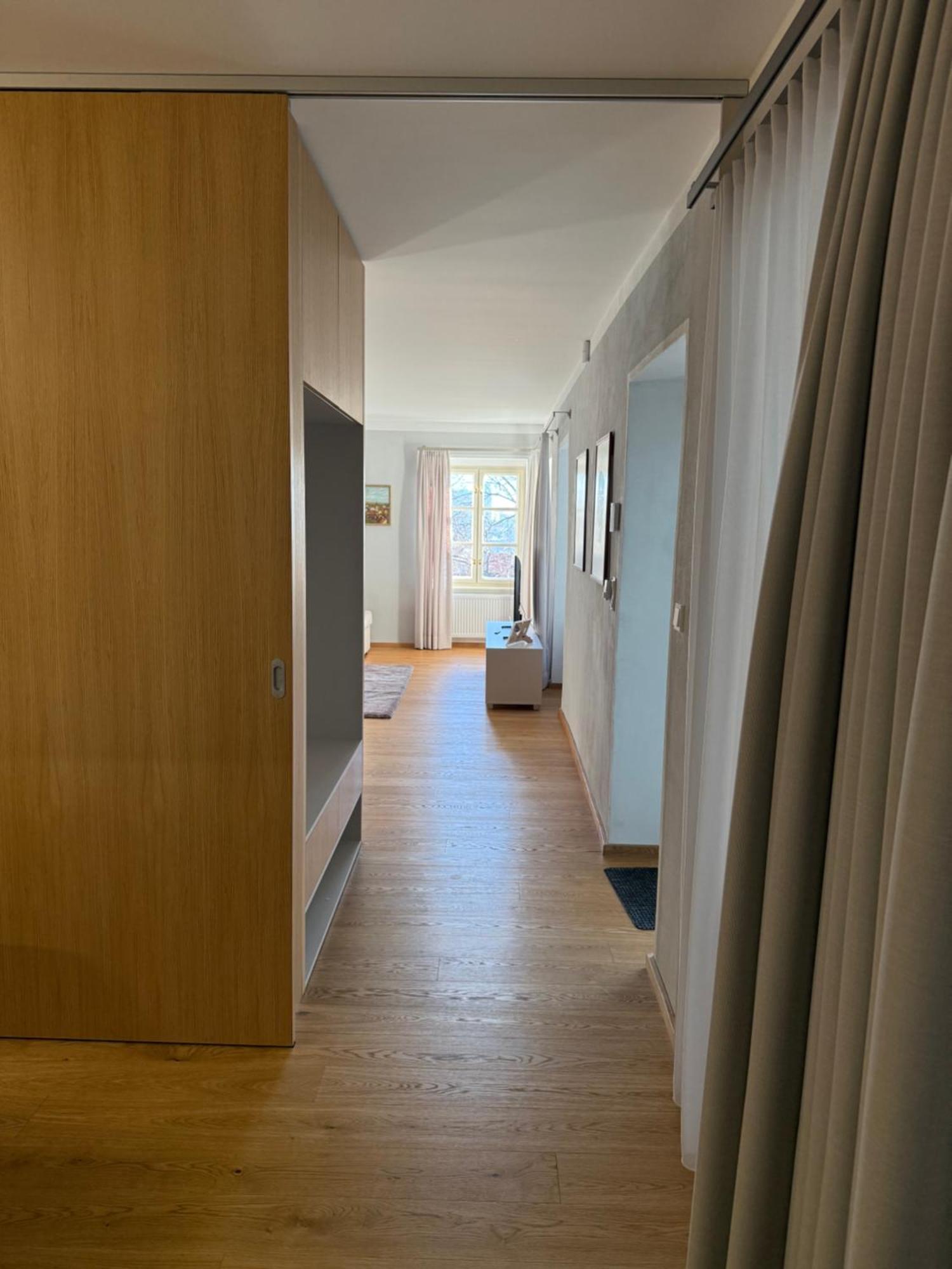 Apartments Cafe Hexe Братислава Экстерьер фото
